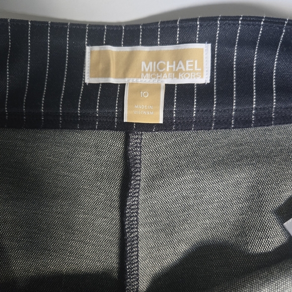 NWT Michael Kors Blue Pinstripe Dress Pants. Size 10 - Picture 4 of 11